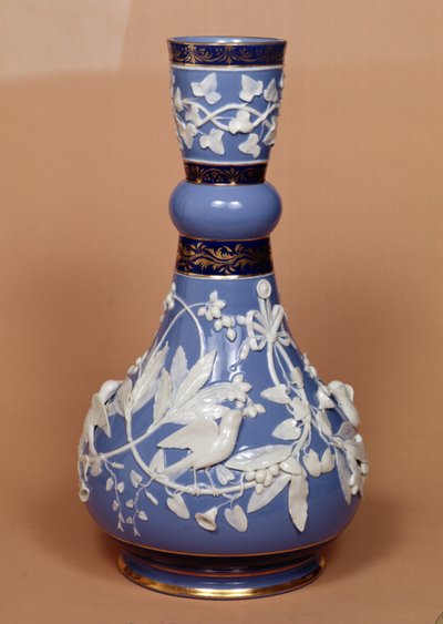 Vase mit aufgesetzter weißer Dekoration von Ginori-Lisci, Doccia, 1862 von Italian School